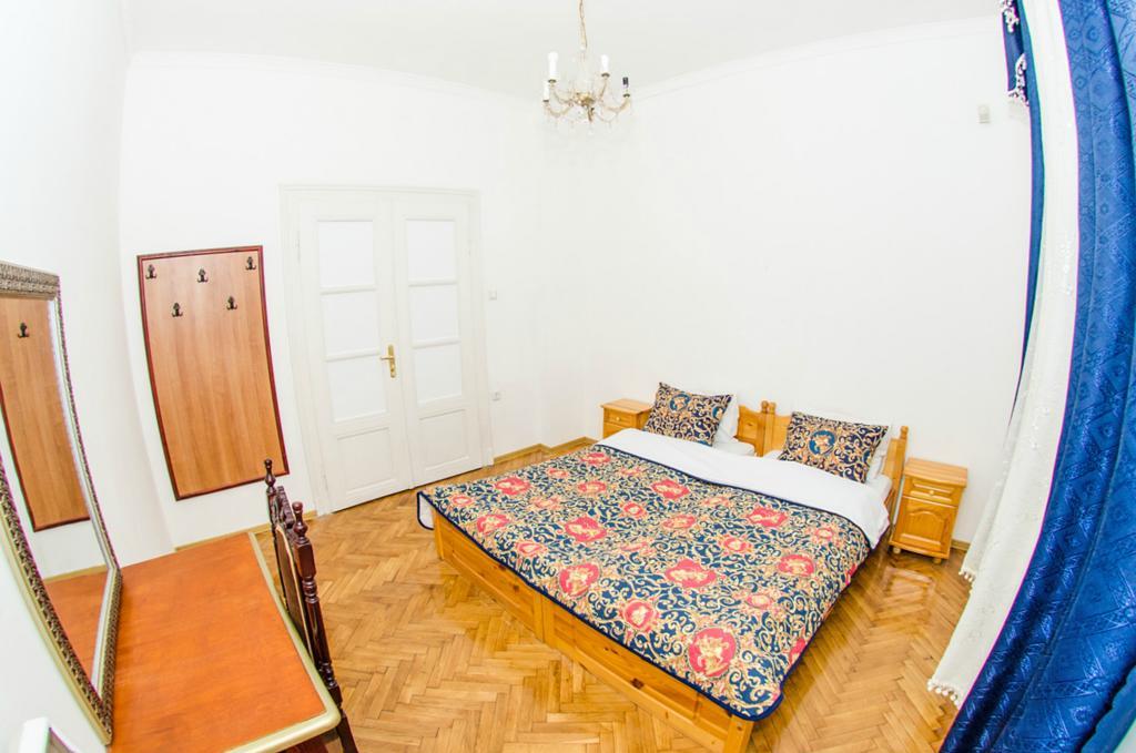 Central Guesthouse Five Corners Sófia Quarto foto
